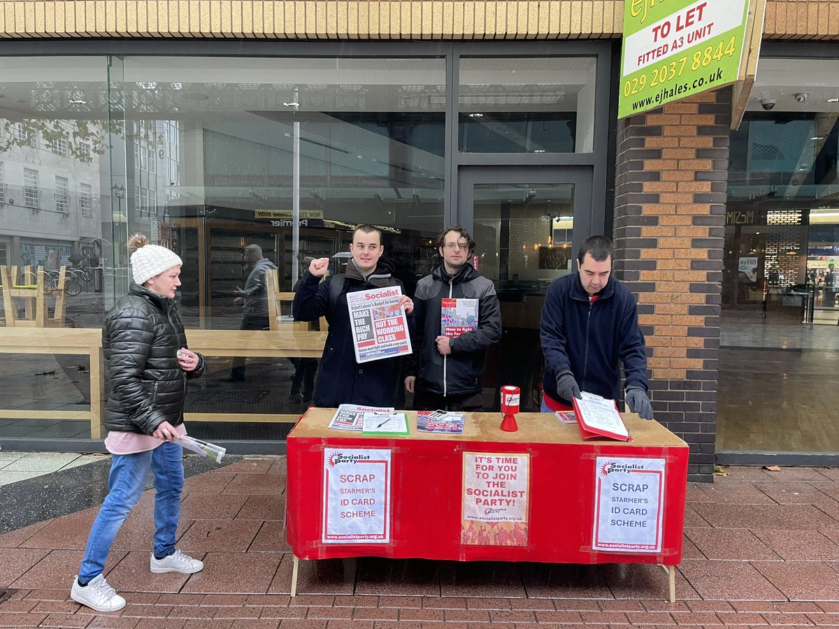Cardiff_SP's tweet image. On the streets in Cardiff, campaigning against Starmer’s digital ID cards. And for a new workers party that will defend our right to privacy, protest and to organise. Below our article when it was proposed. 👇

socialistparty.org.uk/articles/14338…