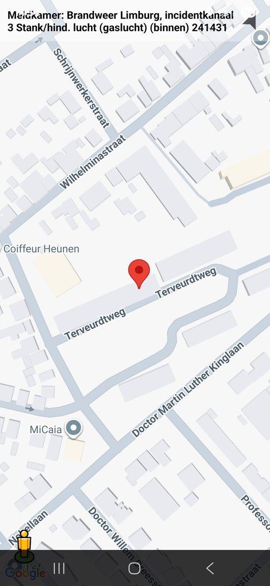 Gaslucht en inzet ambulance en brandweer in Hoensbroek