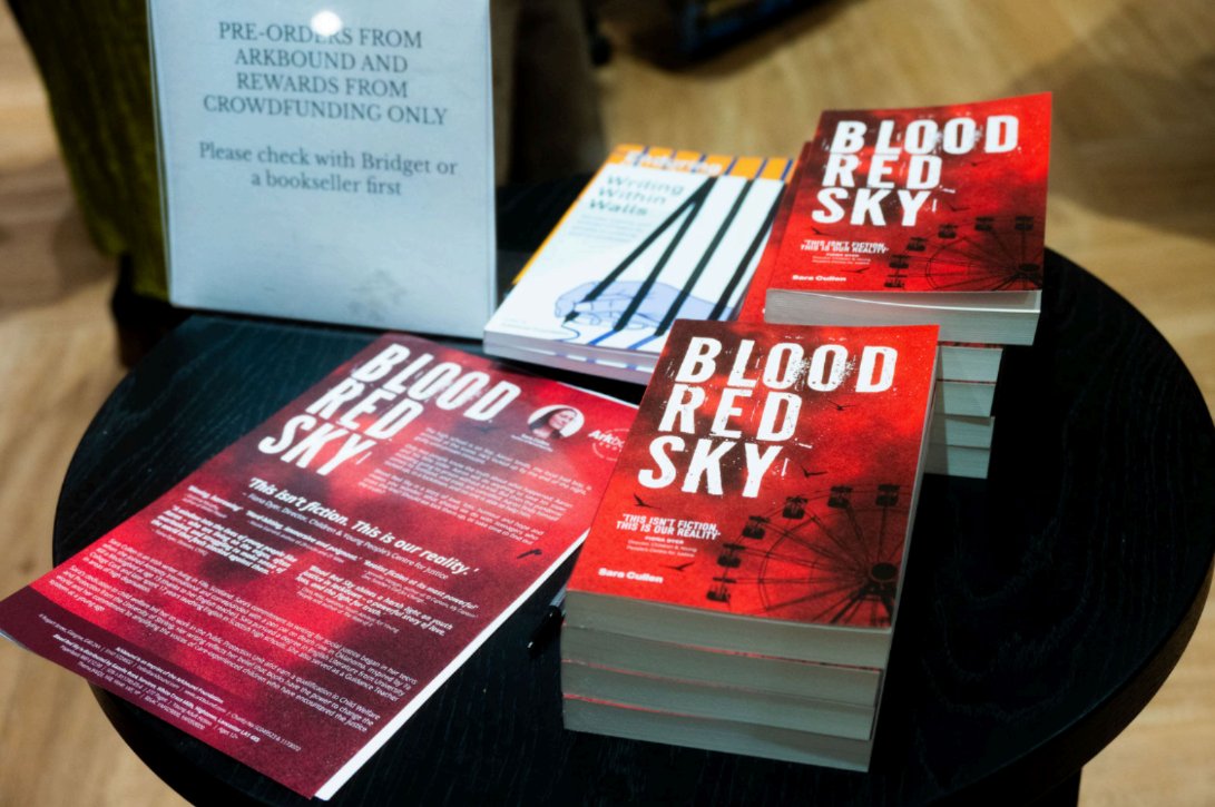 Check out our #BookLaunch event at <a href="/Waterstones/">Waterstones</a> of Blood Red Sky by Sara Cullen  arkbound.com/bookshop/p/blo… 🥳