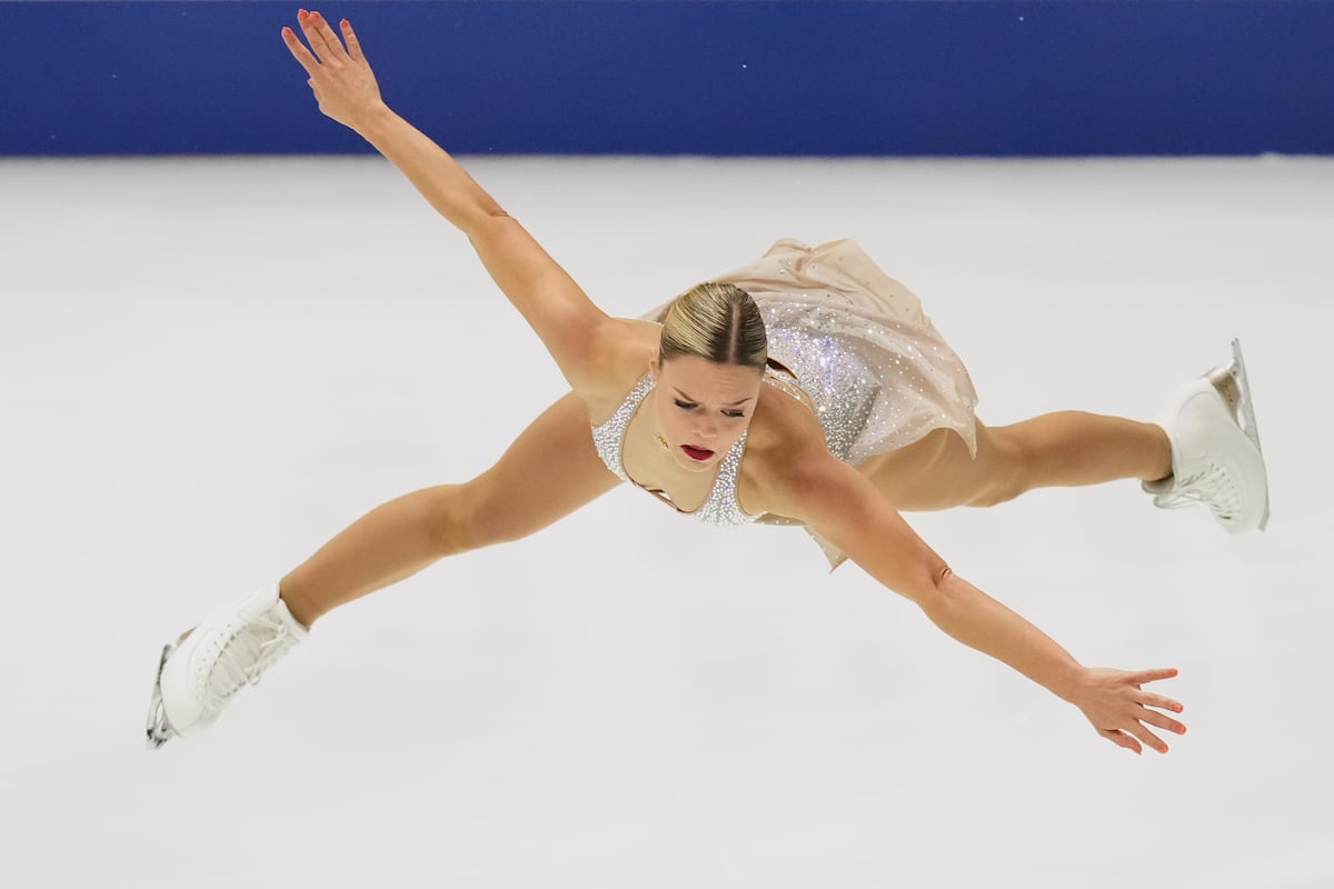 Patinage artistique : Loena Hendrickx est malade et rentre en Belgique... dhnet.be/sports/omnispo…