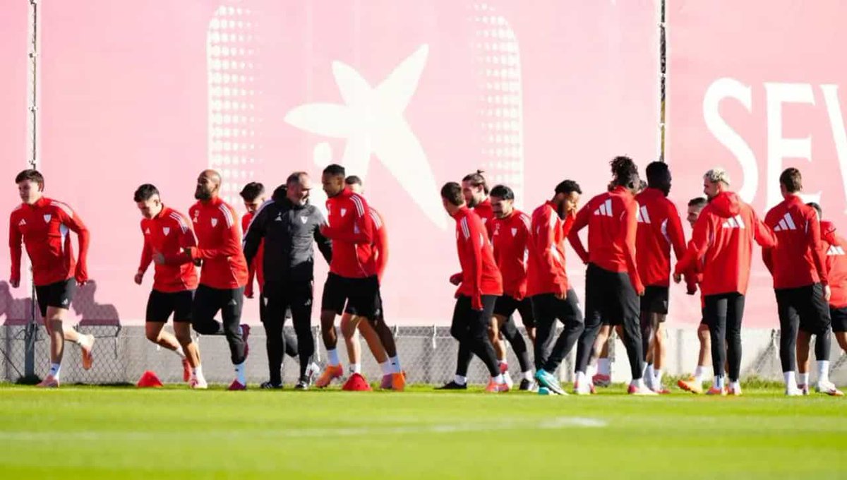 lapalancaroja's tweet image. 🔥 ¡Buenas noticias en Nervión! Almeyda recupera efectivos importantes en un penúltimo entrenamiento que aclara mucho el plan para Cornellà. ¡Haz de La Palanca Roja tu web sevillista de referencia y no te pierdas nada! 👇🔴⚪

👉lapalancaroja.com/noticia/almeyd…

#SevillaFC #LaLigaEASports…