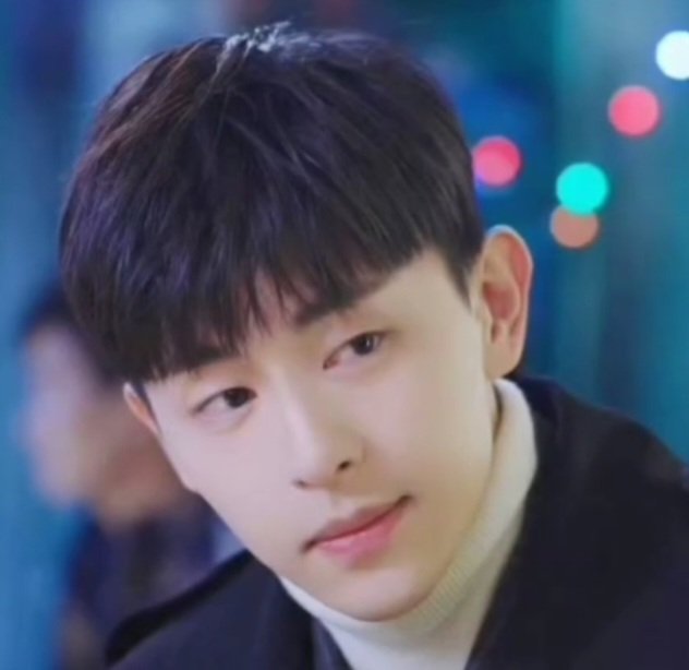 Fun quiz😄😄
❤❤ Do you remember these two gentle gentlemen ? Who are they ? 
(So handsome &amp; cute) 
Pic 1 ...
Pic 2 ...
#Denglun #เติ้งหลุน #邓伦