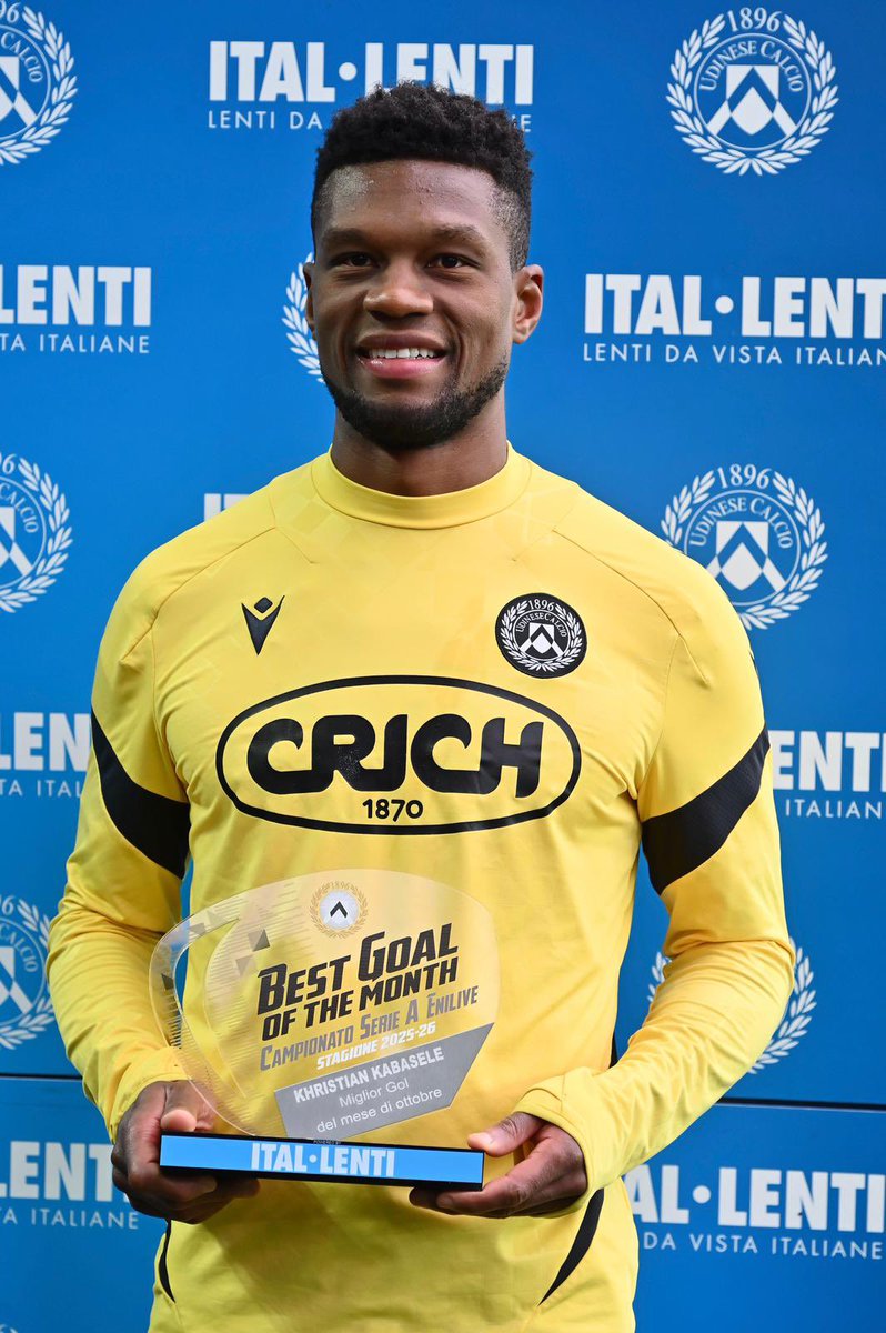 Udinese_1896's tweet image. Christian Kabasele premiato per il Goal of the Month / Ottobre 🙌 ⚪️⚫️

Powered by Ital Lenti