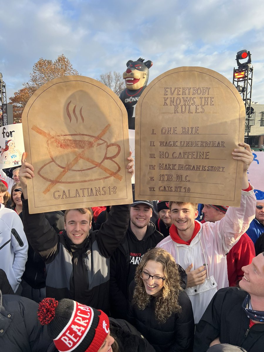 BNKonFOX's tweet image. Welp…. 😅🫣