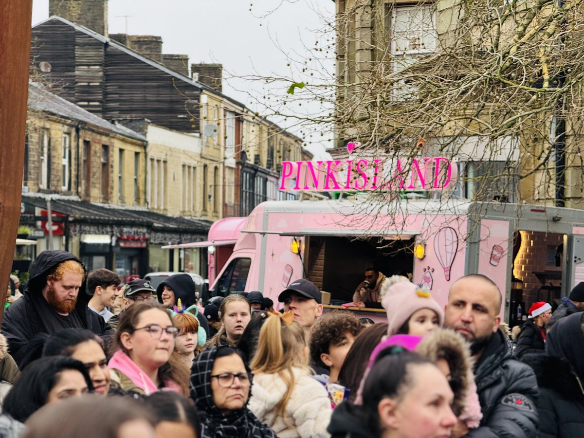 A fabulous turnout for our Frozen sing-a-long! 🤩❄️

<a href="/NelsonTCouncil/">Nelson Town Council</a> <a href="/PendleBC/">Pendle Council</a>
