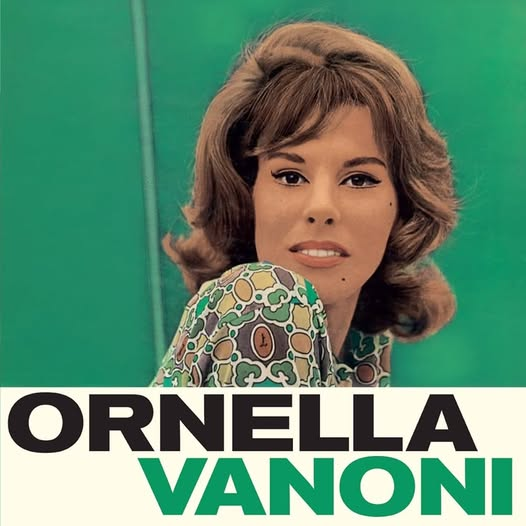 BlobRai3's tweet photo. "SENZA FINEEEE...".
Stasera doppio appuntamento con #blob,
alle 20 uno special dedicato a #ornellavanoni, 'L'Ultimo Appuntamento"... da non perdere...,
alle 23.30 versione XXXL di #blobredux...
Buone visioni! https://t.co/N2WOO96sXH