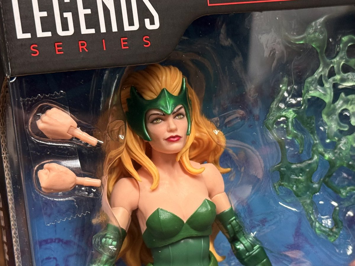 今日のおもちゃ。 AmazonのBF先行セールでマーベルレジェンド