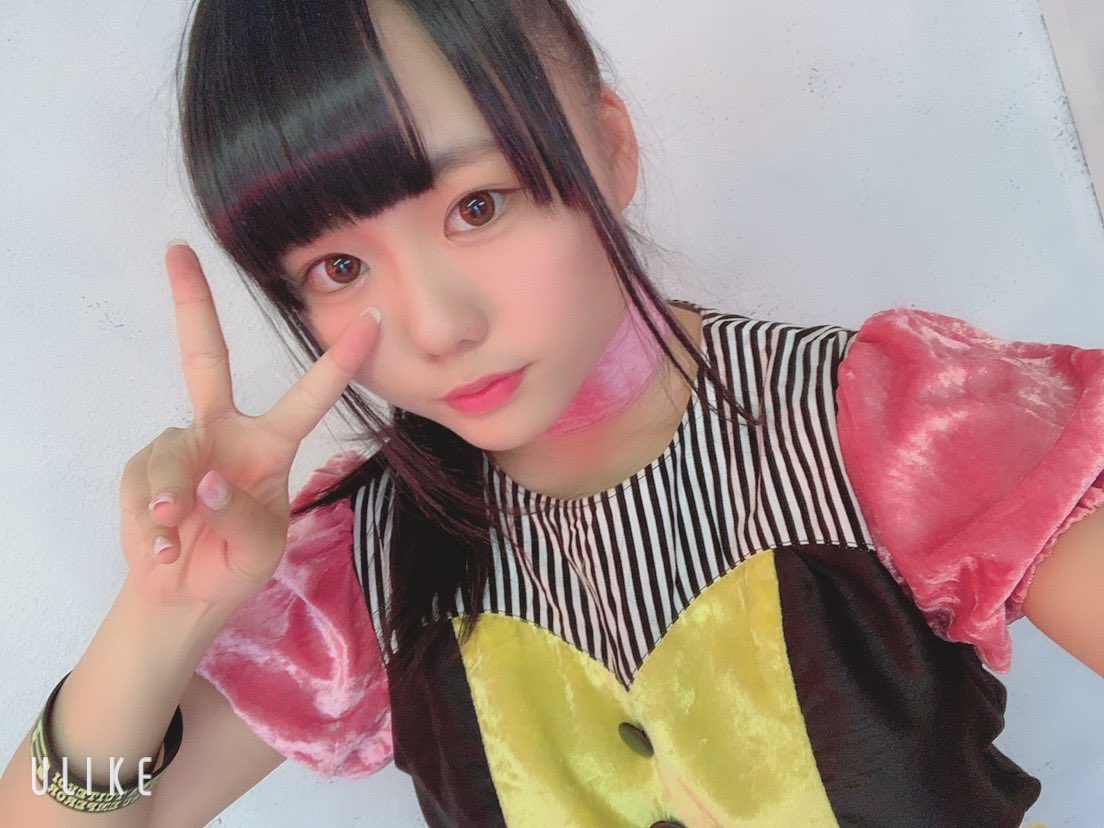 hozyo_minami's tweet image. みんなの写真は載せたので過去の私を

メルヘン期(2018.9.5-2020.8.30)
　ロック期(2022.8.3-2023.4.27)
 
どっちの時代もすごく楽しくて
蜂蜜★皇帝のことが大好きで
このグループにいられたことが幸せだなぁと思っています☁️

(ALT)