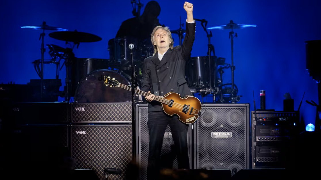 At 83, Paul McCartney takes Hamilton crowd through longest list of greatest hits any artist ever had. cbc.ca/news/canada/ha… #HamOnt #PortDover #Niagara
