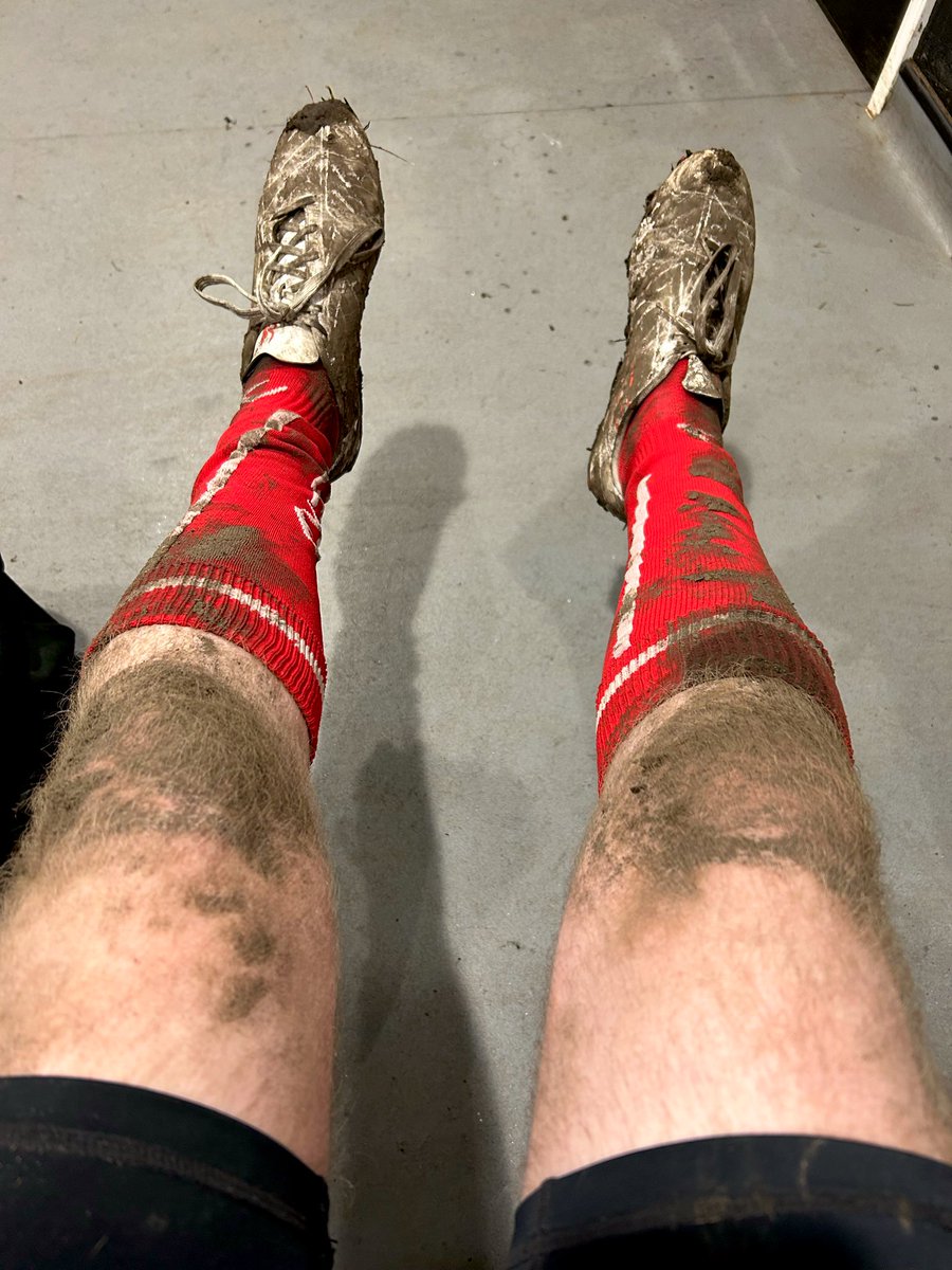 PaddyDontStart's tweet image. Offering a winter rugby boyfriend for those in need 👨🏻‍🦰😌