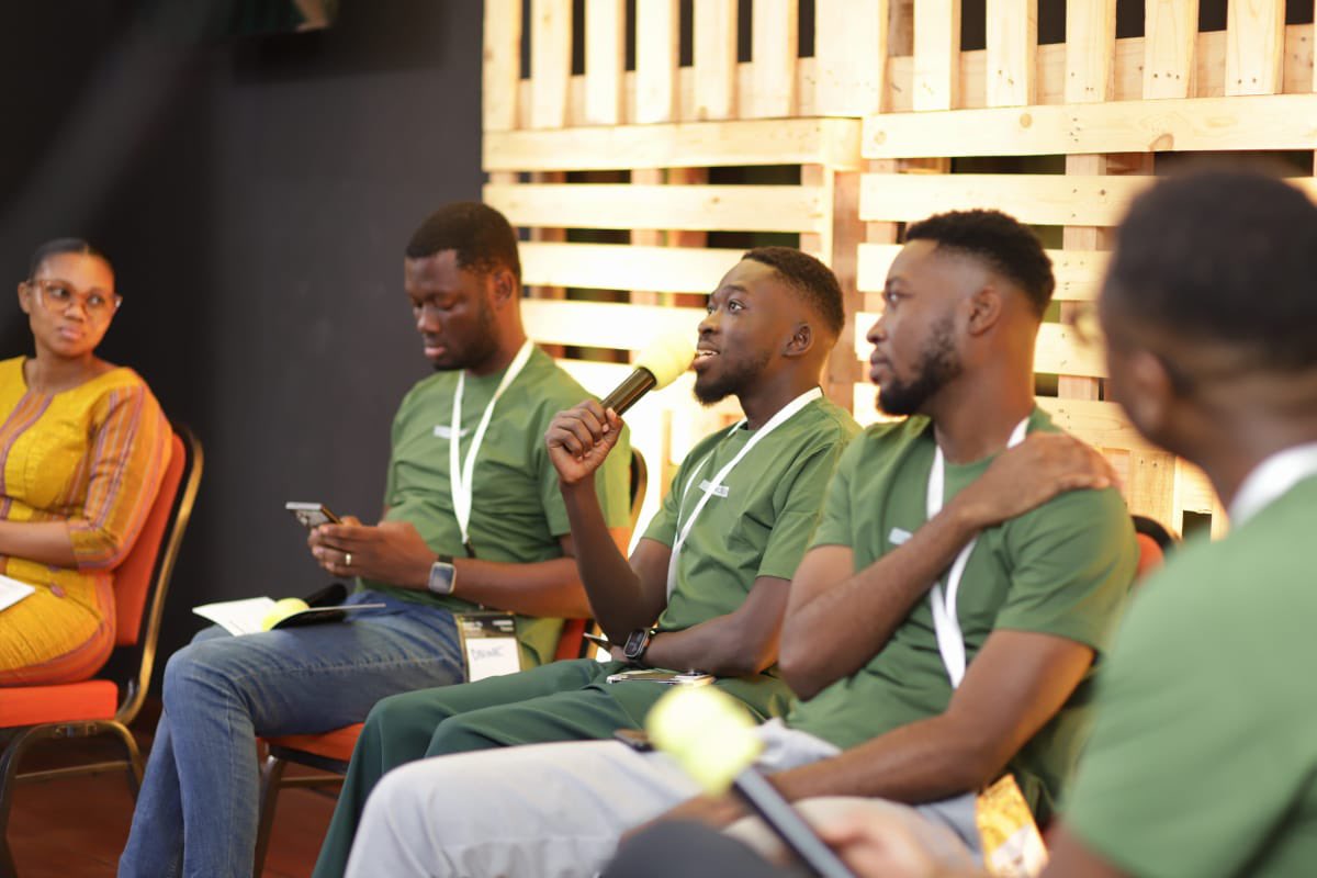An afternoon well spent and a great project launched by <a href="/jmsbaduor/">James ⚡️</a> and the team to empower more faith driven tech professionals.

You can apply for scholarship or be a mentor of <a href="/Exodtech/">The Exodtech Initiative</a> at exodtech.org.