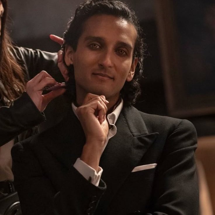 acervoassadzc's tweet image. e o vampiro Armand continua solto