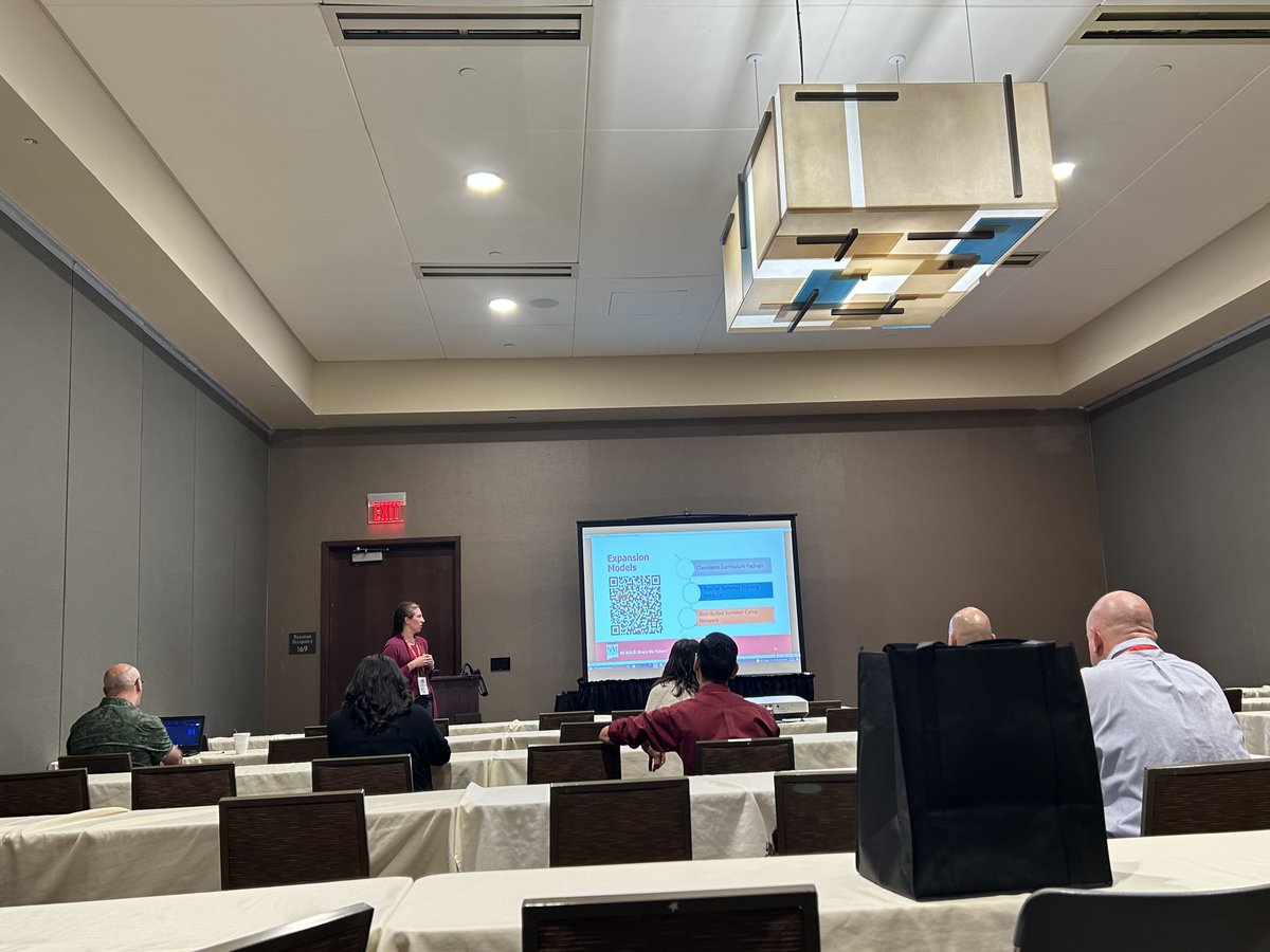 PSLNMState's tweet image. At #NMTIE2025, PSL continued discussions with NM educators to explore expanding STEM Mavericks from summer camp to hands-on, in-class curriculum. Exciting possibilities ahead!
#PSLExcellence #NMSU #STEMMavericks  #EducationInnovation #AIliteracy #DataLiteracy #HandsOnLearning