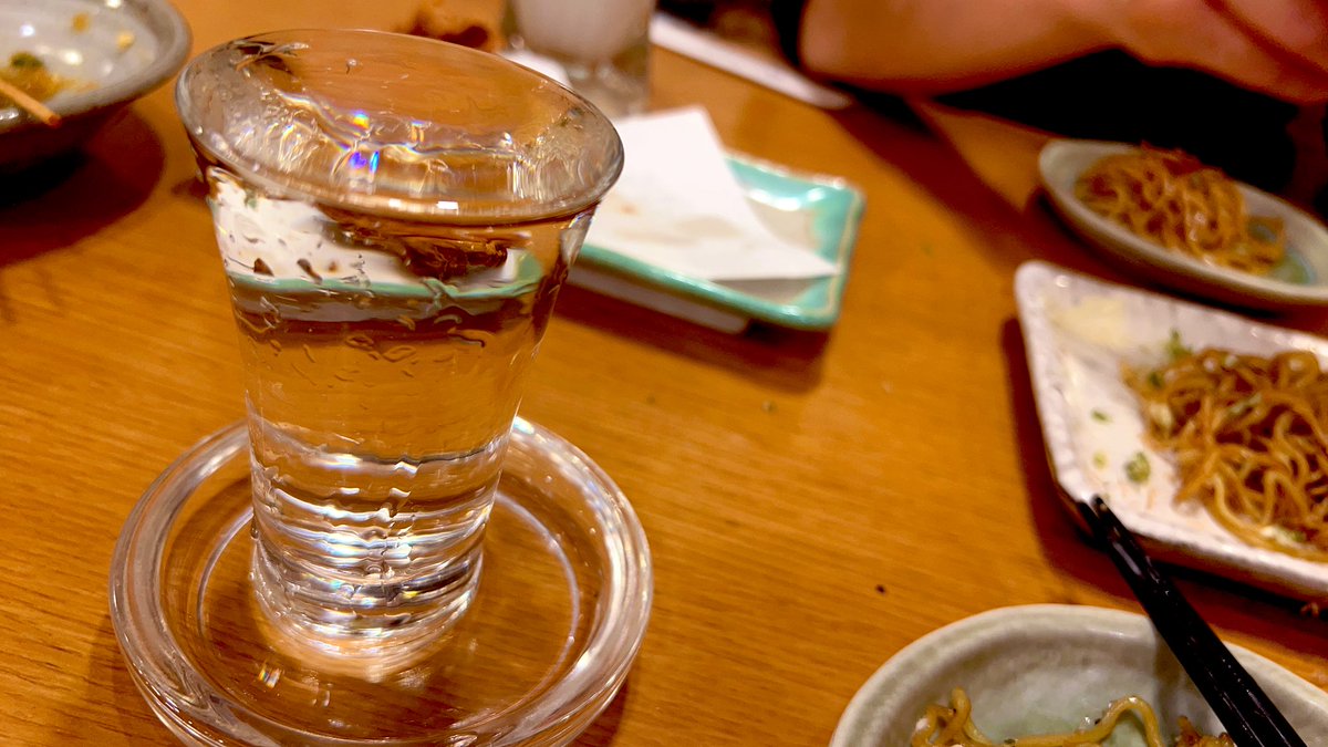 18:30開演

BUMP OF CHICKEN 1時間くらい
RADWIMPS 2時間半くらい

横浜アリーナ出たのが22時過ぎ

妻と余韻に浸りながら、、、乾杯🍻
#RADWIMPS 
#BUMPOFCHICKEN