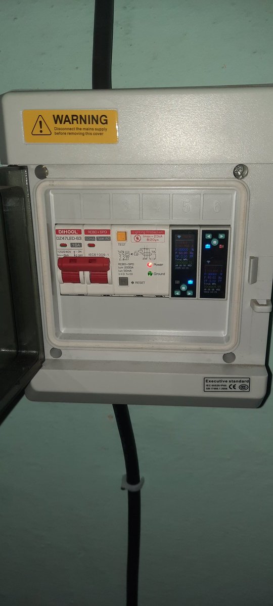 alexfdezsaucoCU's tweet image. El circuito de carga AC sufre bastante con eventos externos, entiendase cortos o variaciones de voltaje que no siempre logras controlar y pueden dañarse algunos componentes. Por eso no es ociosos adicionar todas la protecciones posibles.