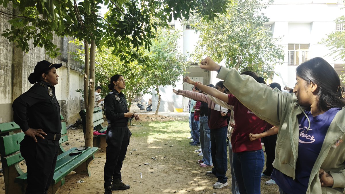 INDGeniusOrg's tweet photo. INDGenius PCE organised Mission Sahasi, a Women’s Safety Awareness &amp; Self Defence Training Program at Poornima College of Engineering, helping students build confidence and learn practical defence skills. https://t.co/vWLxiR3XgC