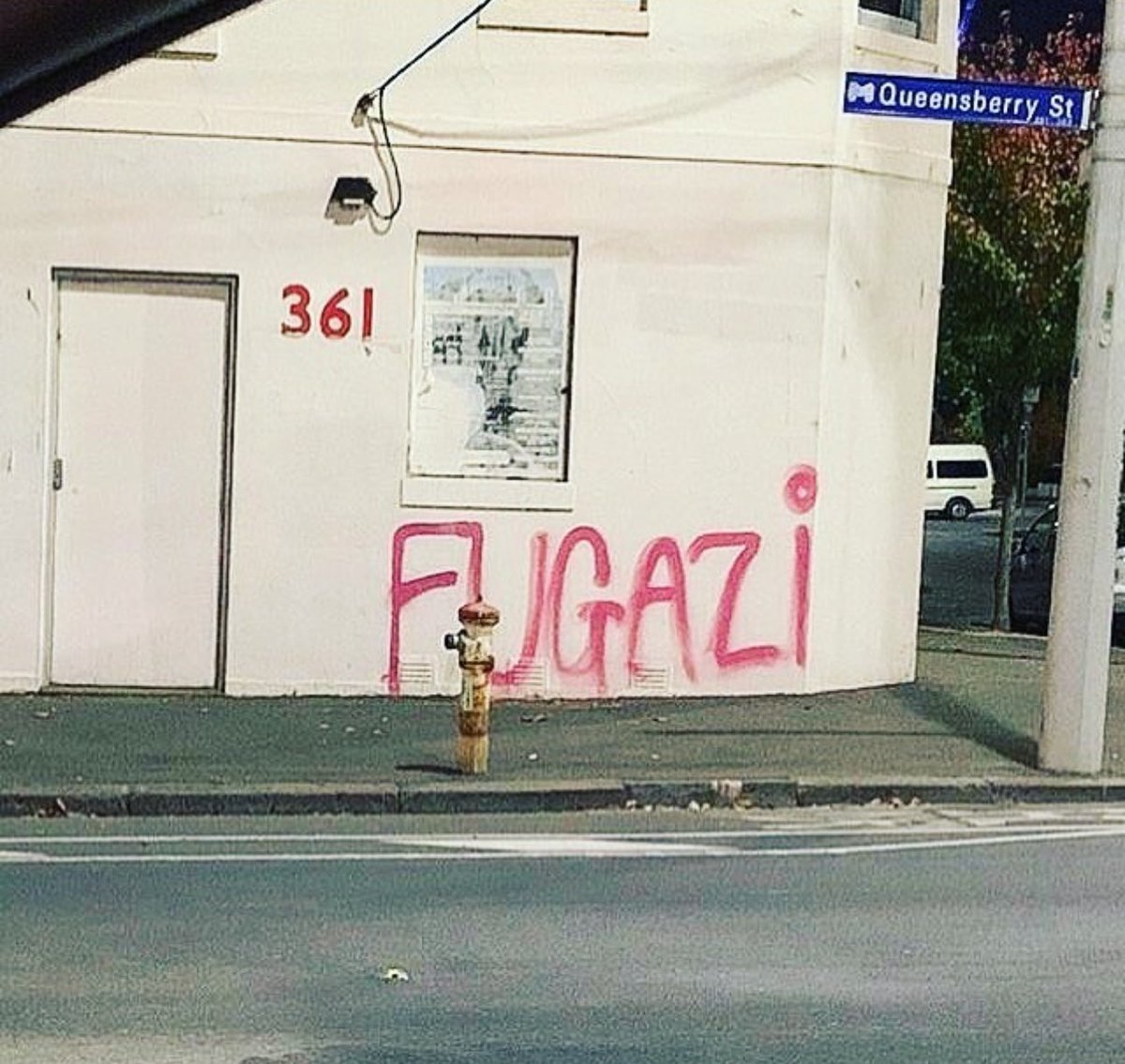 rocknrollscars's tweet image. 