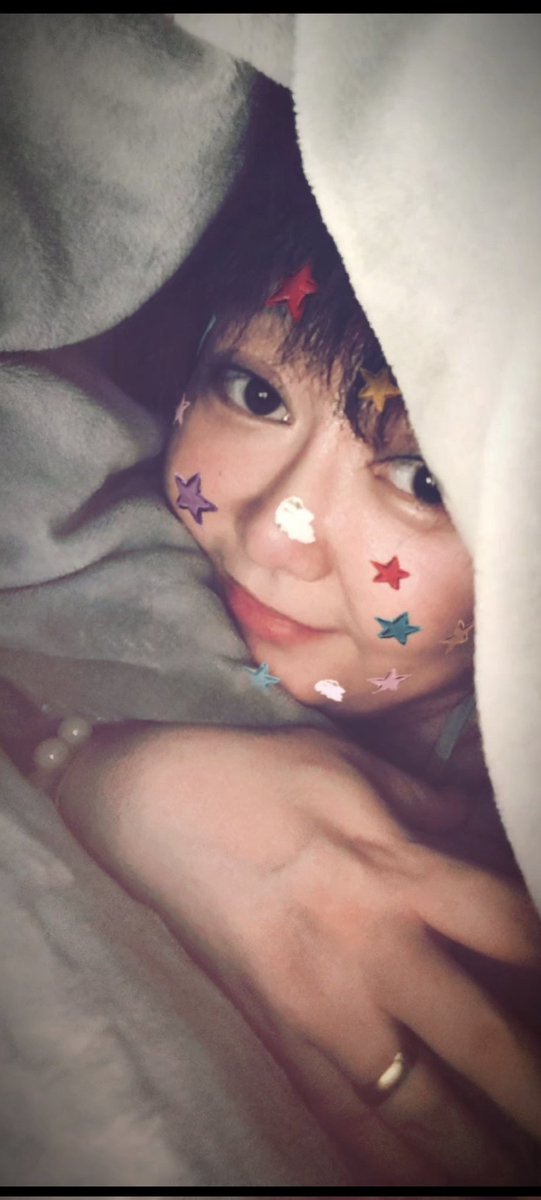 为什么夜晚总是有星星✨为什么你的眼睛会亮晶晶
