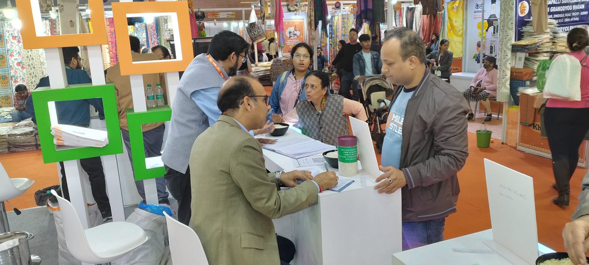 FCI_Delhi's tweet image. The #FCI Pavilion at #IITF2025, Bharat Mandapam (Hall 6), has emerged as one of the major highlights of the event.

It features state-of-the-art thematic displays and presents an impressive overview of India’s modern, resilient and citizen-centric food security framework.
#OMSS