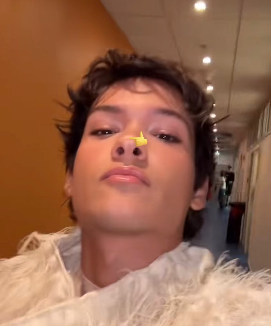 omar’s nose appreciation (@omarsnose) on Twitter photo 