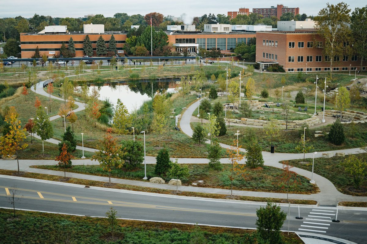 Archup7's tweet image. Visitors’ journey begins as they approach the Engineering Central Headquarters. Glass volumes merge with wooden ceilings, creating openness and fluidity. #Culturalcenter #EngineeringBuilding #visitorexperience
#ArchUp
archup.net/engineering-ce…