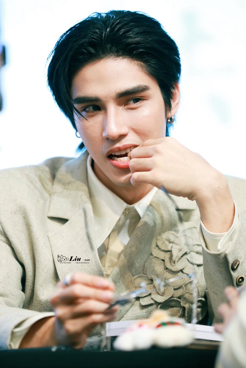 dan_dan0228's tweet image. sexy🐶🐶

FAN SIGNING EVENT WITH POOM
#Poom1stFansignatNingbo
#PoomxYizhuo
#poompps