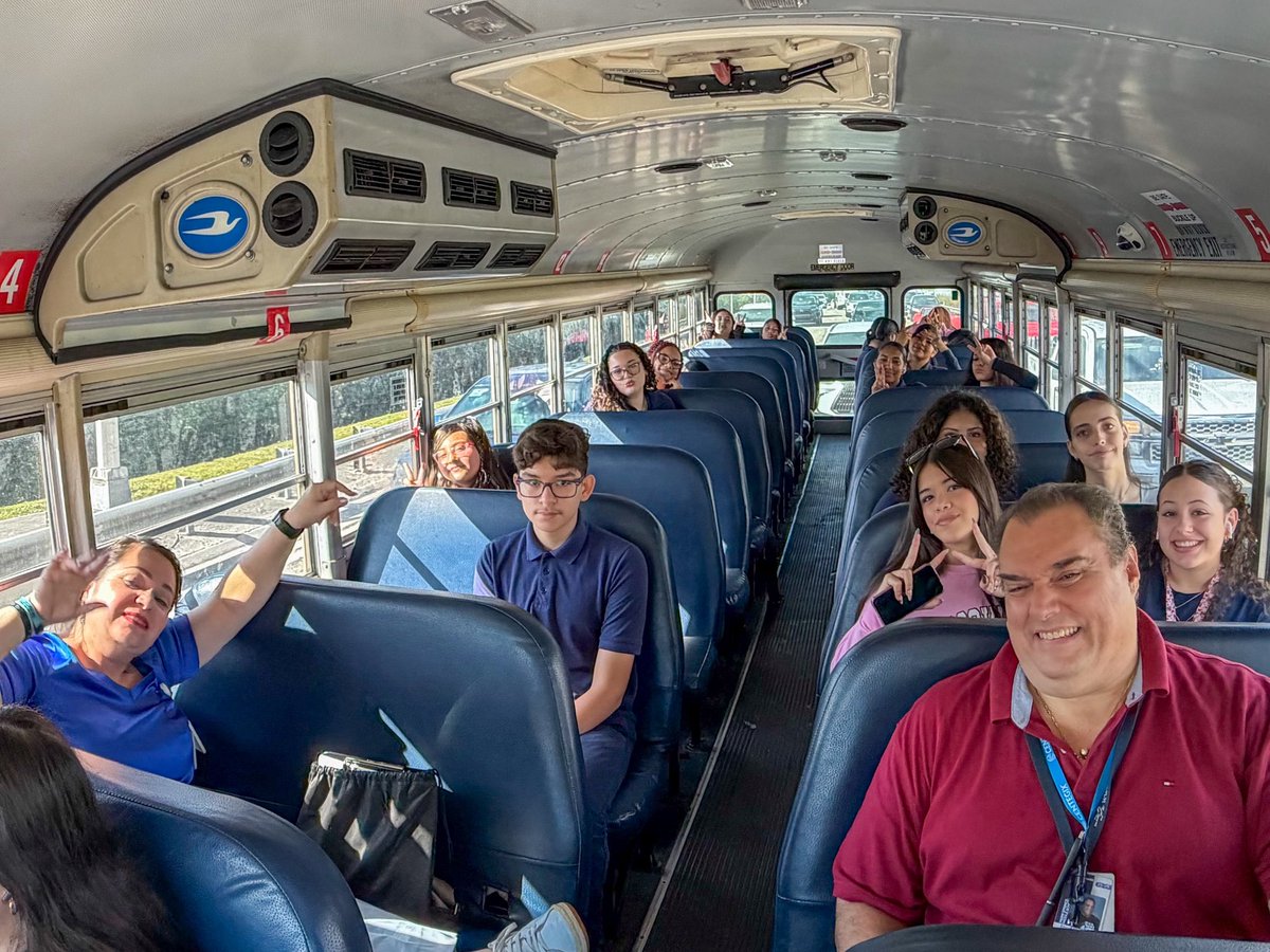 MSMSEagles's tweet image. 📚✨Our Future Educators of America members visited @MiamiBookFair to explore new reads, get inspired &amp;amp; celebrate the love of literacy!💡🍎

#YourBestChoiceMDCPS
#EaglePride 🦅 #FFEA #MiamiBookFair 

@MDCPS @SuptDotres @MDCPSCentral @MsSwainCRO @MDCPS_ELA