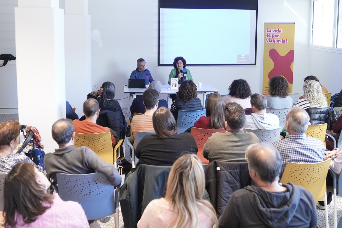 🗣️ <a href="/llorenst/">Teresa Llorens</a>: “El que feu com a famílies acollidores canvia vides. I també canvia el país.”

👉 Prop de 300 persones han participat avui a la trobada de famílies acollidores a Coma-ruga, una jornada organitzada per l’Institut Català de l’Adopció i l’Acolliment per agrair la seva