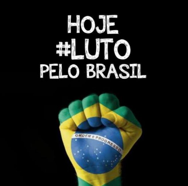 pr_paulosp's tweet photo. BOLSONARO LIVRE https://t.co/yFgNP8z9pN