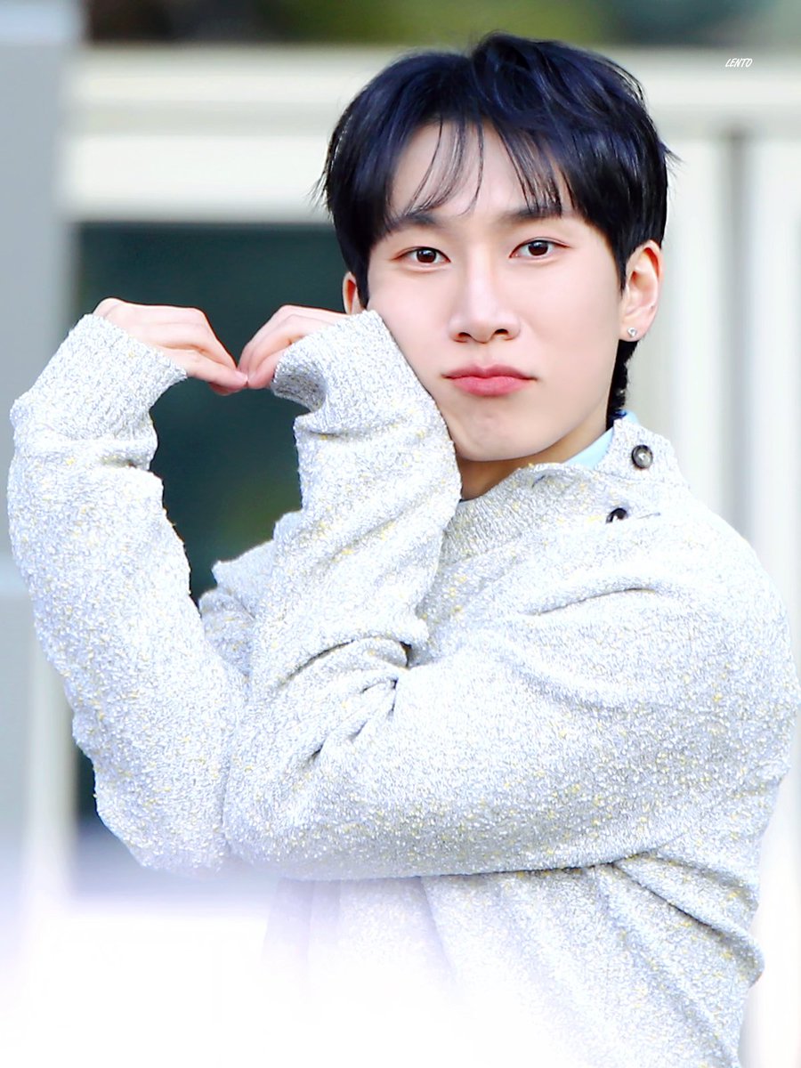 お誕生日おめでとう
私が出会った人の中で誰より優しくて温かいウングァンさん、世界で1番幸せになってね。ソロ活動、心から応援してるよ🫶🫶