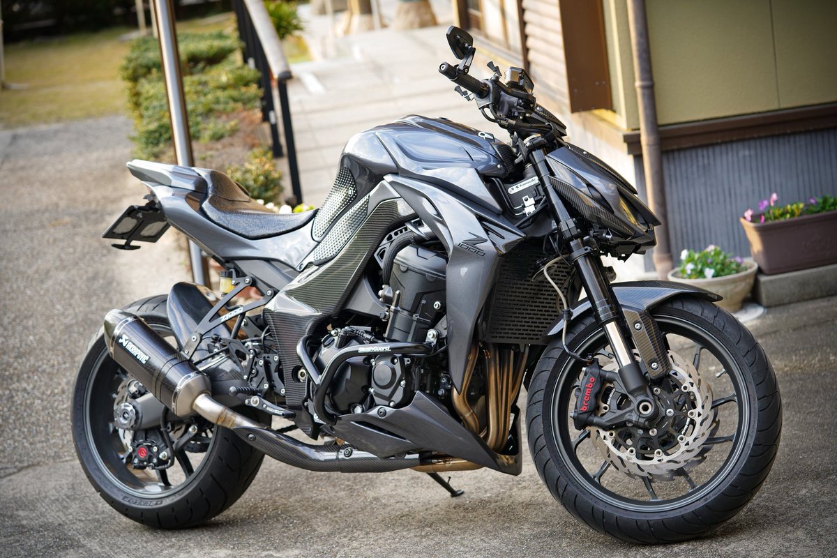 spon_a08's tweet photo. 4年ぶりに車検受けて復活させました。
Z1000のカスタム再開していきます！

来年の春までには完成させます😌 https://t.co/7QnMPINWNp