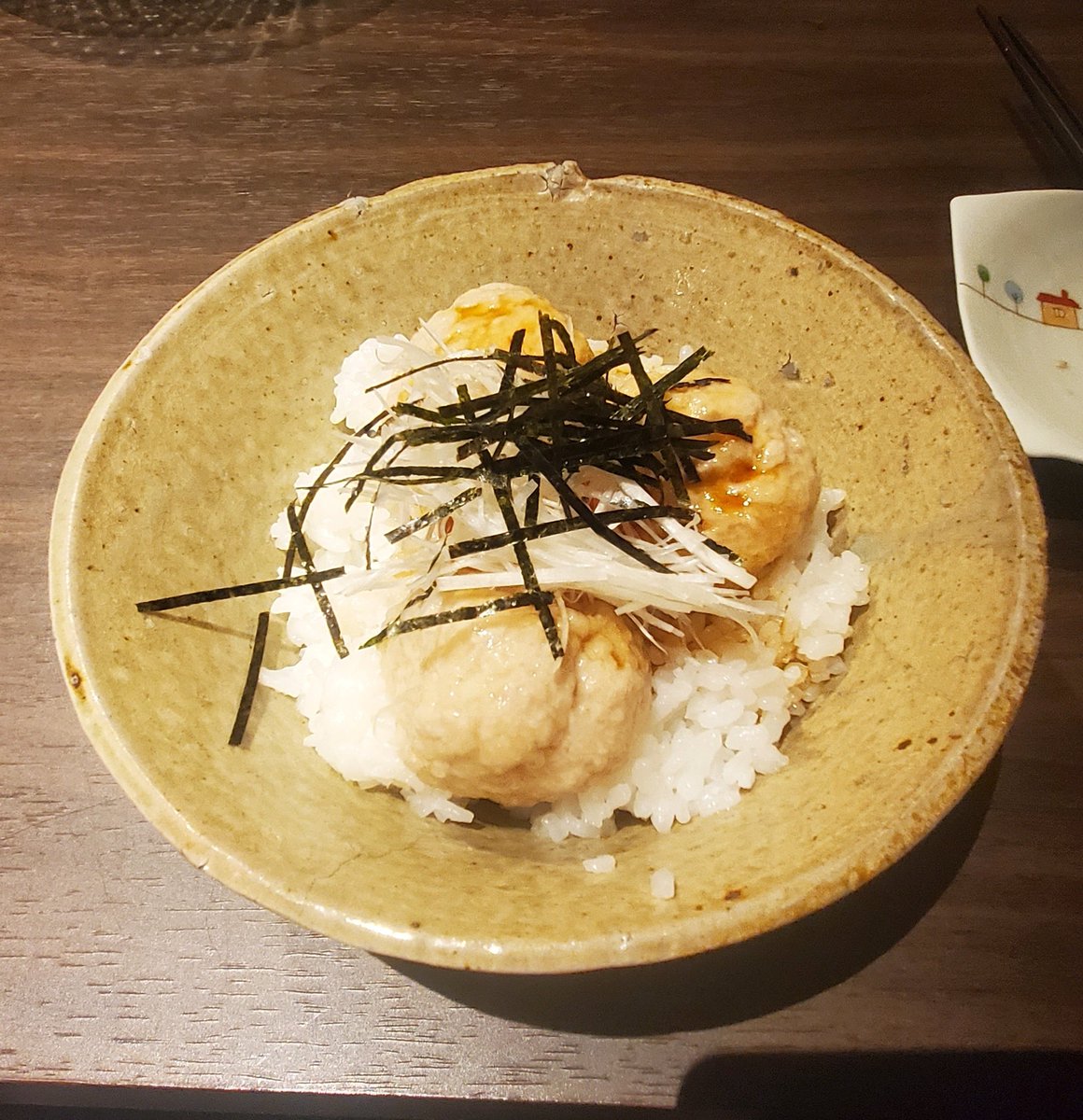 ちょっとの時間でしたが大阪を満喫出来た1日でしたー！
たこ焼き美味しかったです🐙
たまたま入ったつくねも絶品でした☺️
また行きたいです✨✨✨