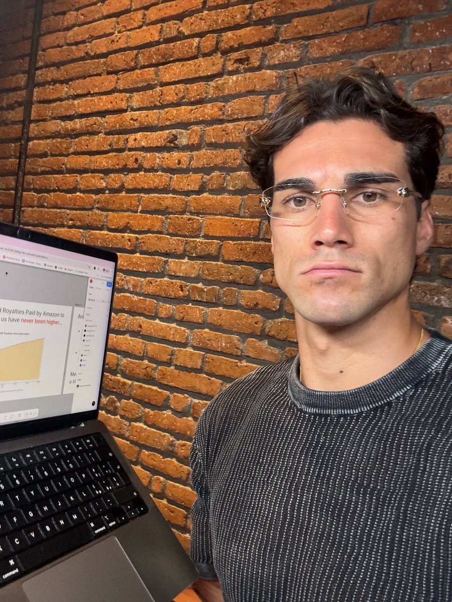 TommiPedruzzi's tweet image. Most 9 to 5ers fight all year for a 3% raise.

Meanwhile, 16-year-olds are quietly making $323/day. 

How? from an asset elders still sleep on.

The asset?
eBooks.

The simplest digital assets that can pay you for years after one afternoon of work.

One of my students (a…