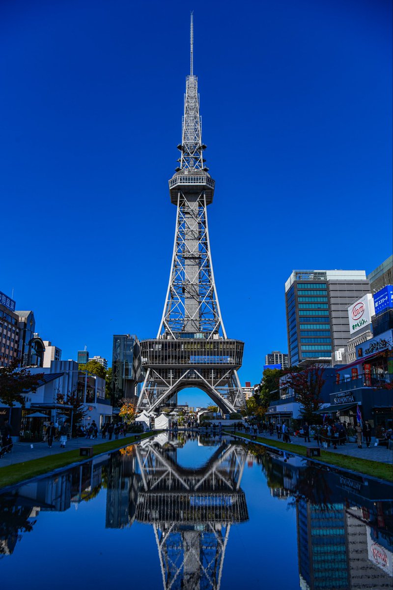 Gikkun3's tweet photo. 今回はグルメ、温泉旅だったから
あまり風景写真撮ってないけど…
名古屋駅周囲のライトアップは少し撮ってみた https://t.co/rKcxQ3UxBQ