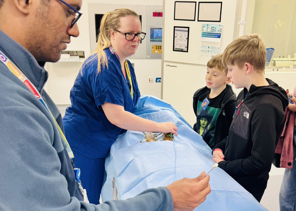 Cath Lab recruitment going well on the cardiac open day 👨‍⚕️👩‍⚕️❤️