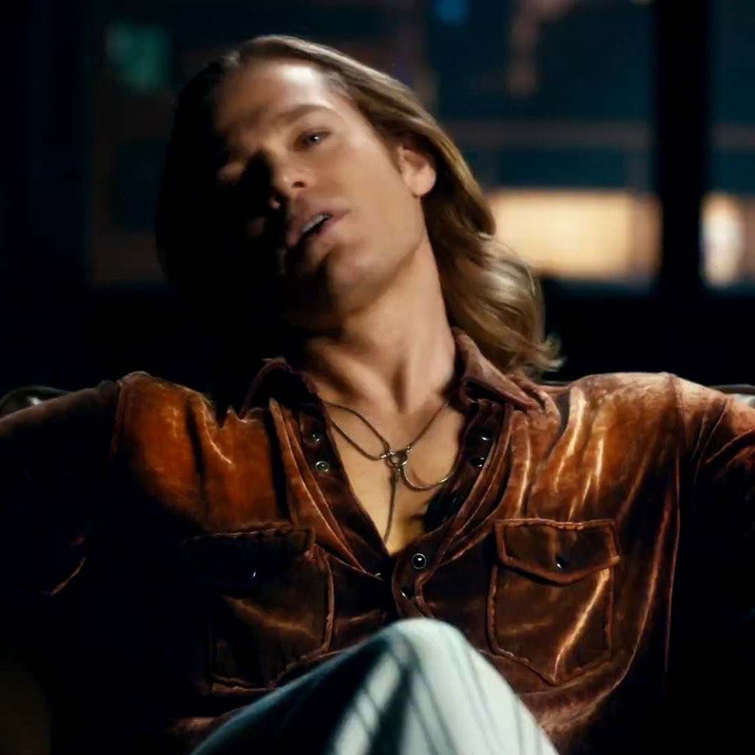 claudiadiaba's tweet image. URGENTE: o vampiro lestat de lioncourt está SOLTO ao contrário do miliciano ex-presidente inelegível jair bolsonaro