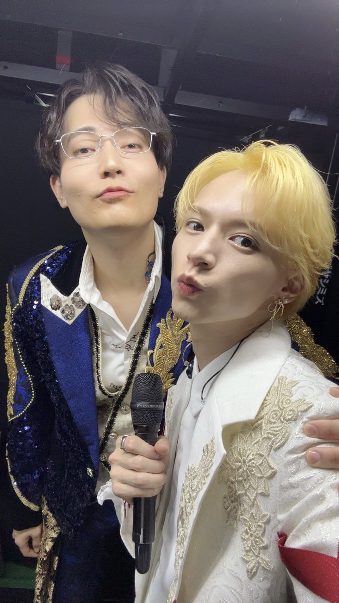 Ryo_Kitamu's tweet photo. #スタフォニ DAY1

B･O･Wとしてサプライズ出演
「It's (k)not lov?」を披露させていただきました🎀

今日は色気マシマシ、セクシー嵐ちゃんでお届け💋
B･O･Wの5人で歌えたの奇跡みたいに幸せな時間でした。

10周年ライブ、まだまだ盛り上がっていきましょ〜♪ https://t.co/Cu6WBoqoU8