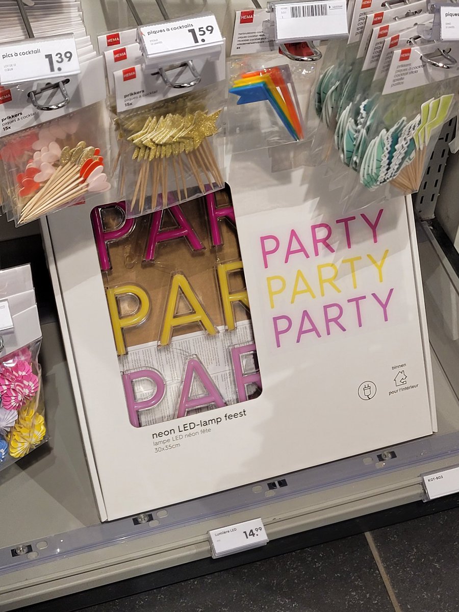 Clement_srcv's tweet image. "PAF PARTY" by HEMA