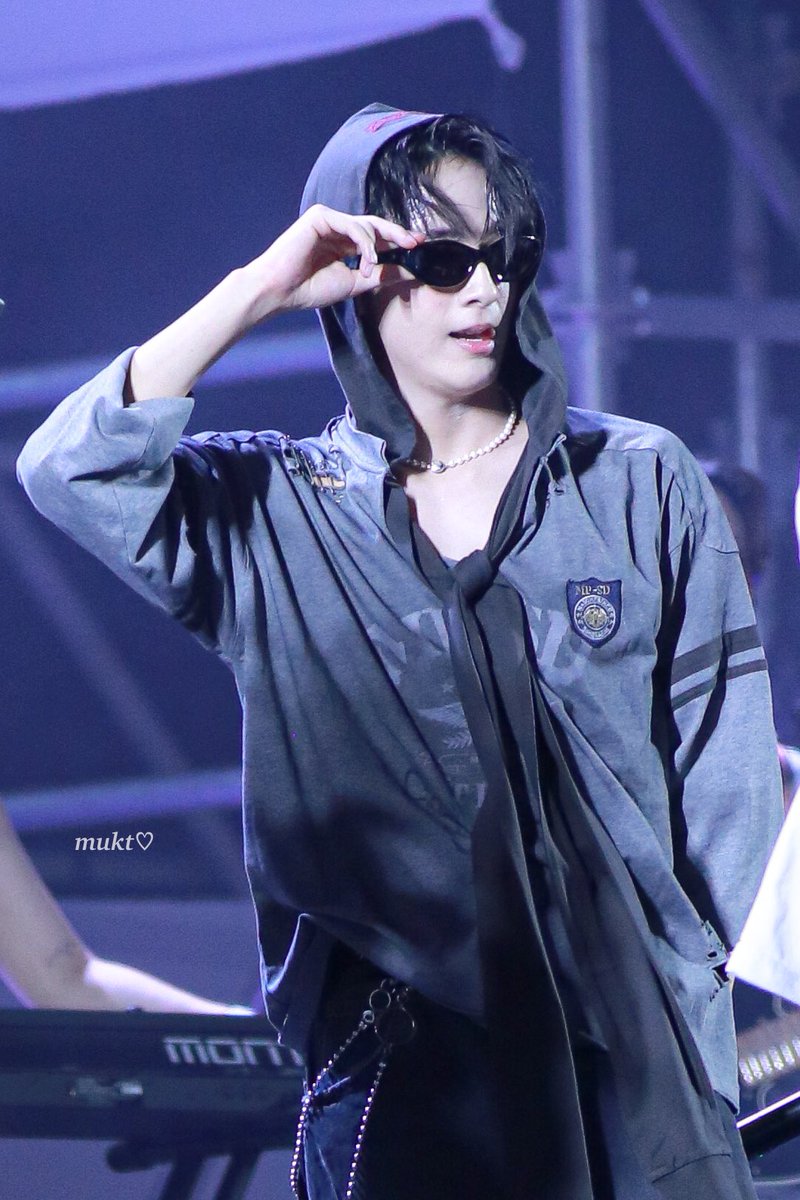 kwamsukkhongmt's tweet image. พี่ฐาเป๊ะใช่😎

— #TadATLAS ♡◞˚
⋆𐙚₊˚ #BEACHBOYS2025xATLAS .ᐟ ˚˖𓍢ִ໋
 #ATLASth #ATLAS_th