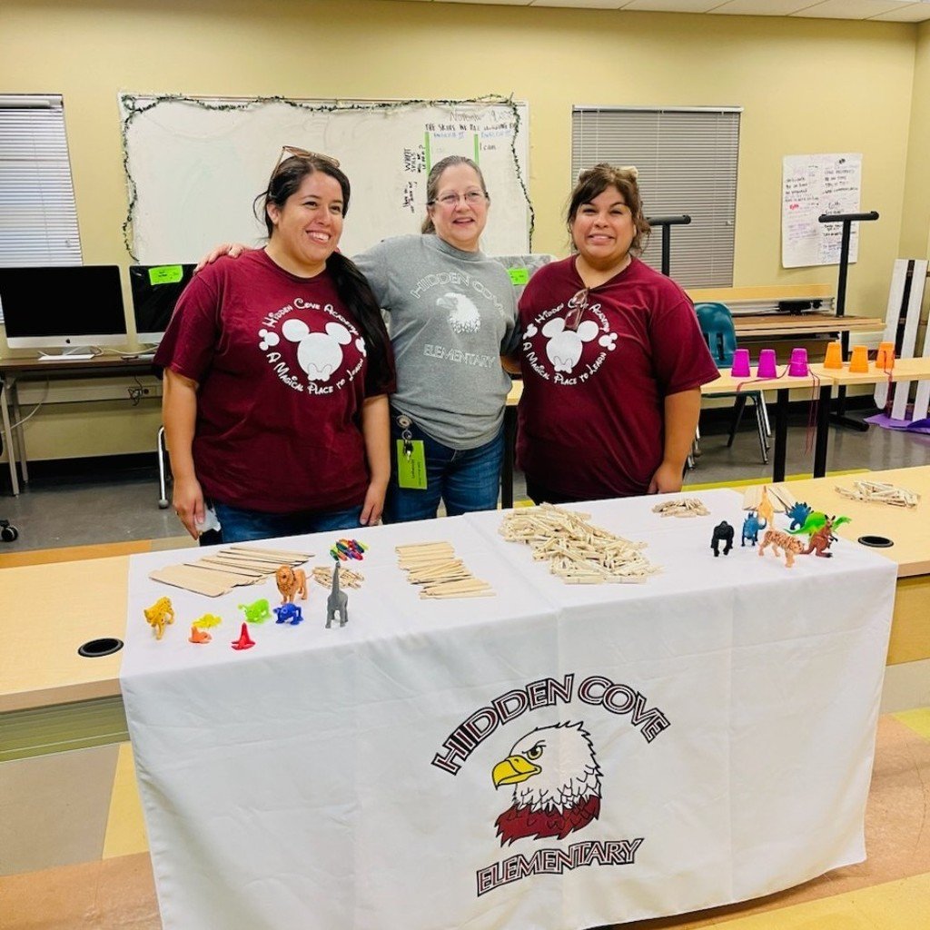 swisd_hcsa's tweet image. Fall STEM extravaganza was amazing! Thank you to our club sponsors for your participation in this event and all you do for our students!

#SWISDHEROS #RootedHiddenCove #RootedSWISD