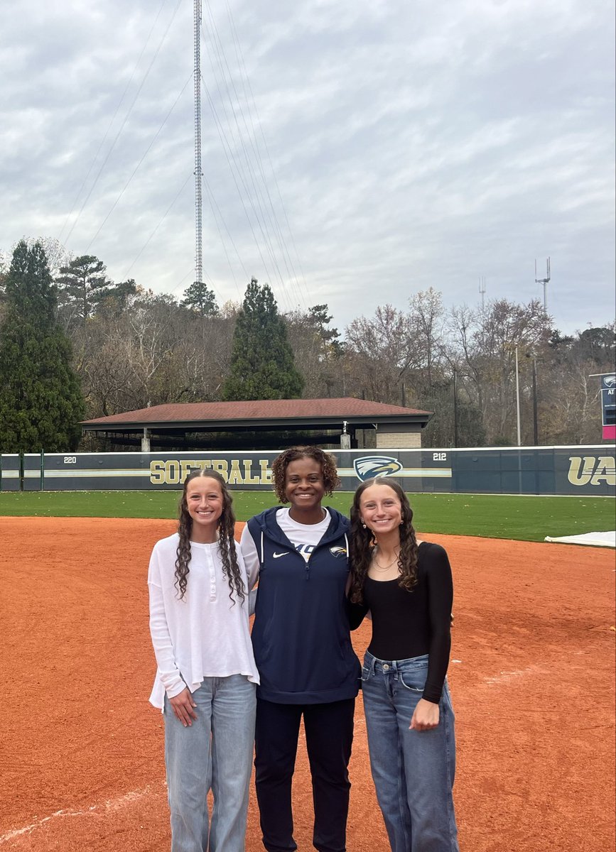 Thank you Coach Chiles and Coach Gaffin for having me on my first unofficial visit! <a href="/EmorySoftball/">Emory Softball</a> <a href="/Coach_India_C/">Coach India (Chiles) / SlapperNation</a>