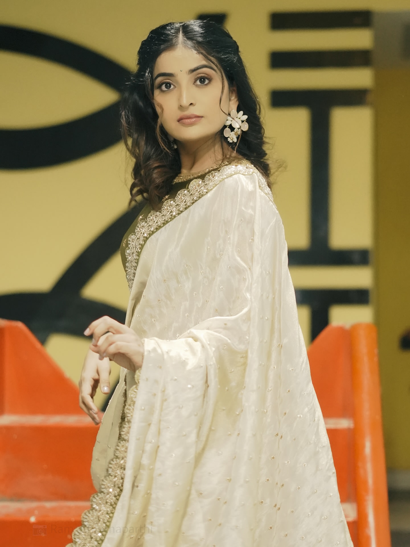 G6XeP9abwAAl2ql?format=jpg&name=large