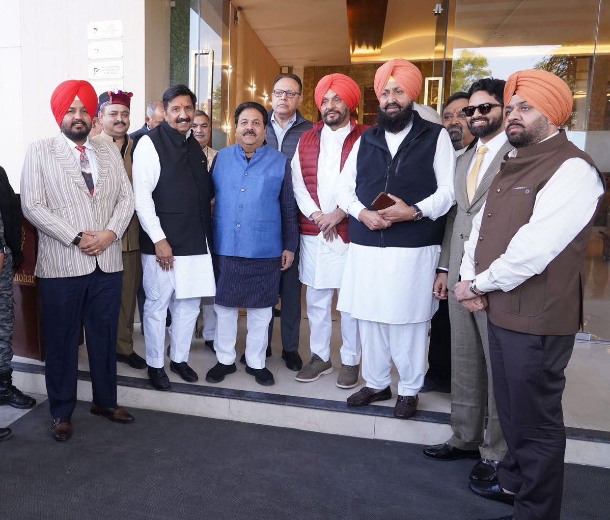 Partap_Sbajwa's tweet image. Had the pleasure of attending beautiful wedding ceremony and offering my blessings to Aastha, daughter of Himachal Pradesh Deputy CM @Agnihotriinc ji. Warmest wishes to Aastha and Sachin for a joyful and fulfilling life together.”