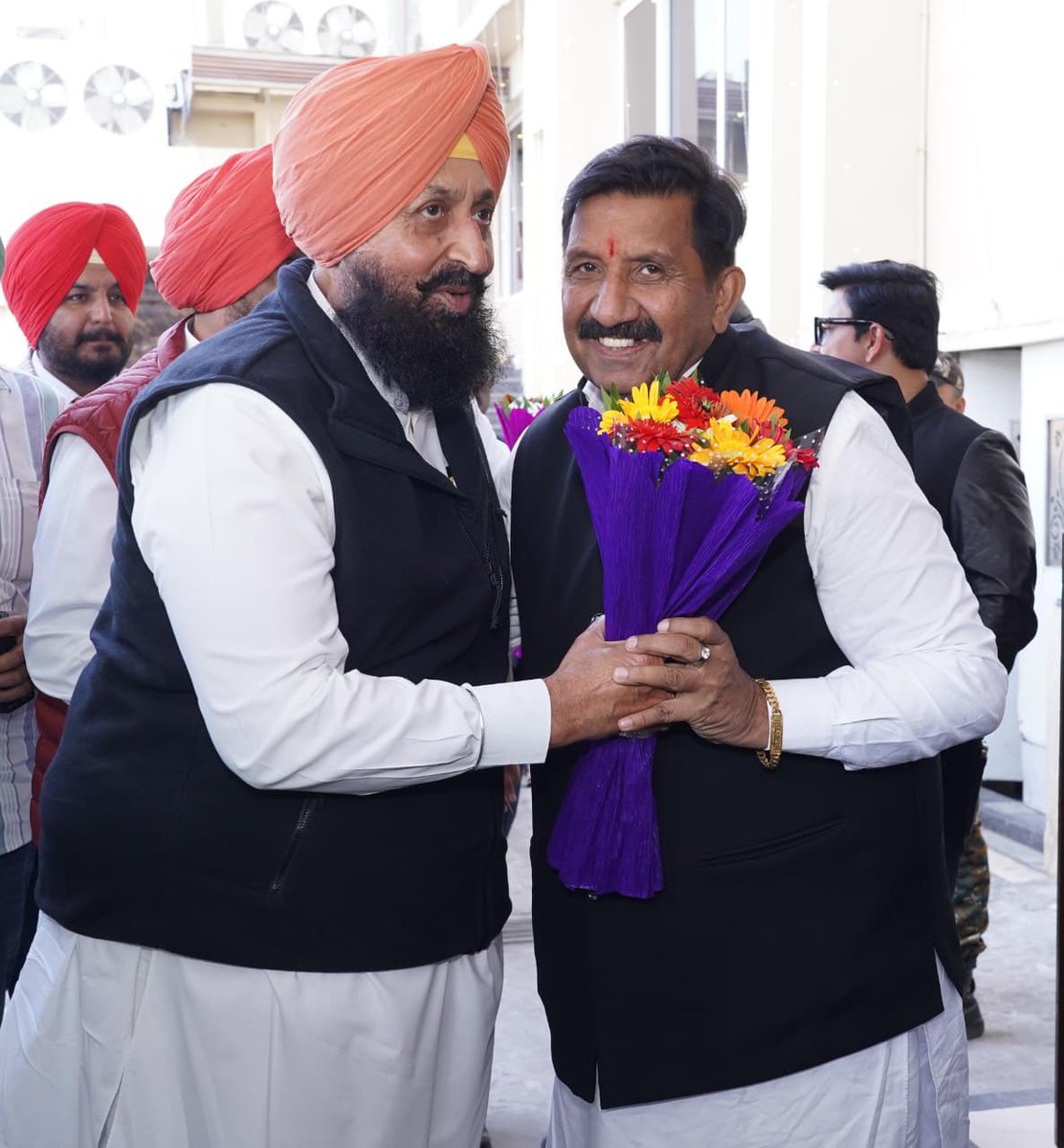 Partap_Sbajwa's tweet image. Had the pleasure of attending beautiful wedding ceremony and offering my blessings to Aastha, daughter of Himachal Pradesh Deputy CM @Agnihotriinc ji. Warmest wishes to Aastha and Sachin for a joyful and fulfilling life together.”