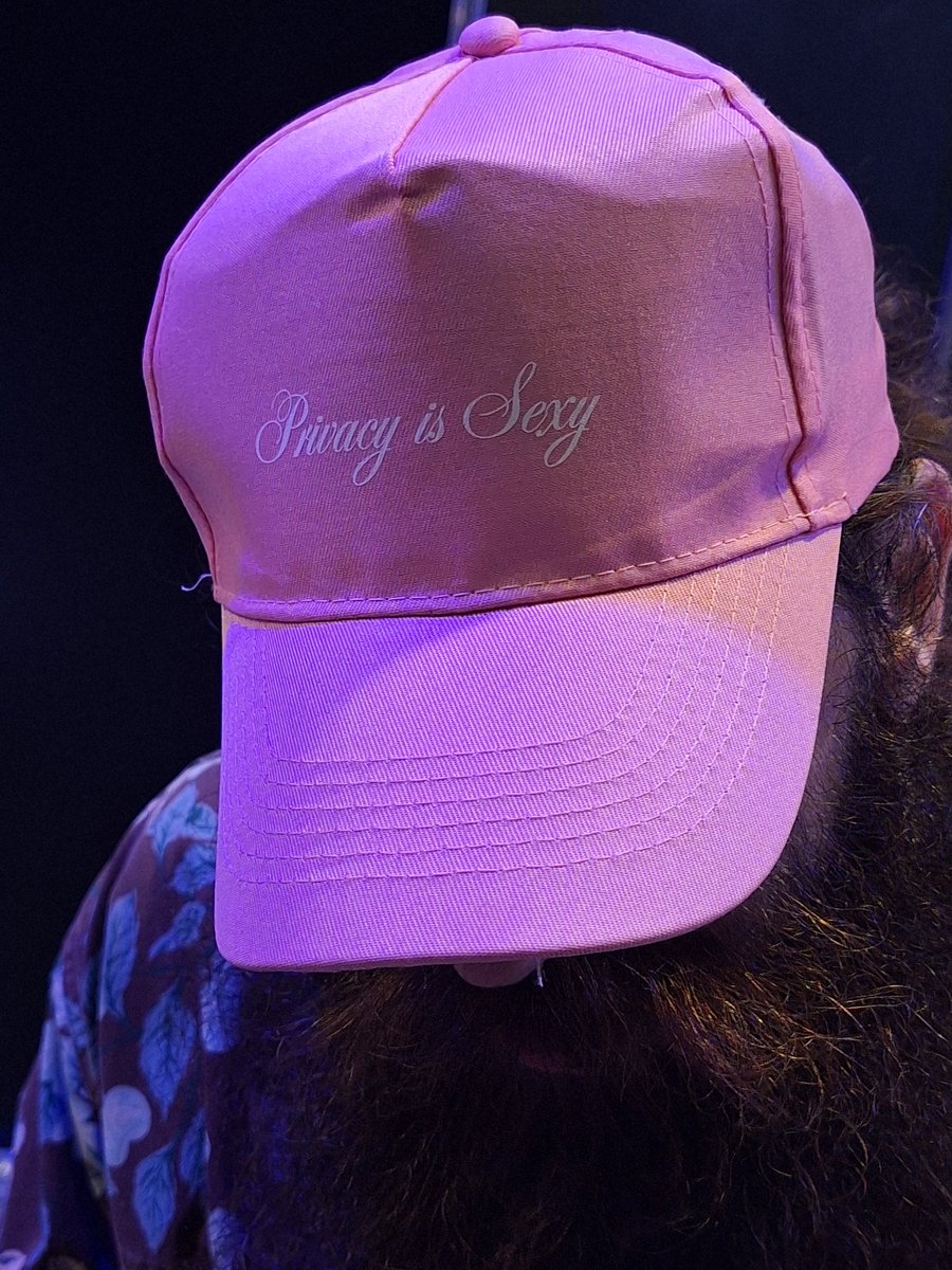 Lucille | Frontend + Community | Open to Work 🐞 tweet media