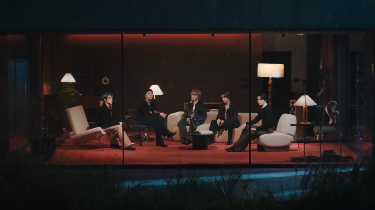 영상이 너무 짧은데 끝나질 않아... #WayV_thefifthseason