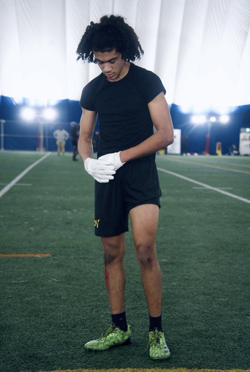 CoachSpringer_'s tweet photo. Private work out Thursday  w/ @NFLAcademy  @_coachturner in attendance 
@ludz_4 definitely showed out &amp; put his name in the conversation 
6 foot 15 years old 4.70 40 time https://t.co/NtRgDWoPk0
