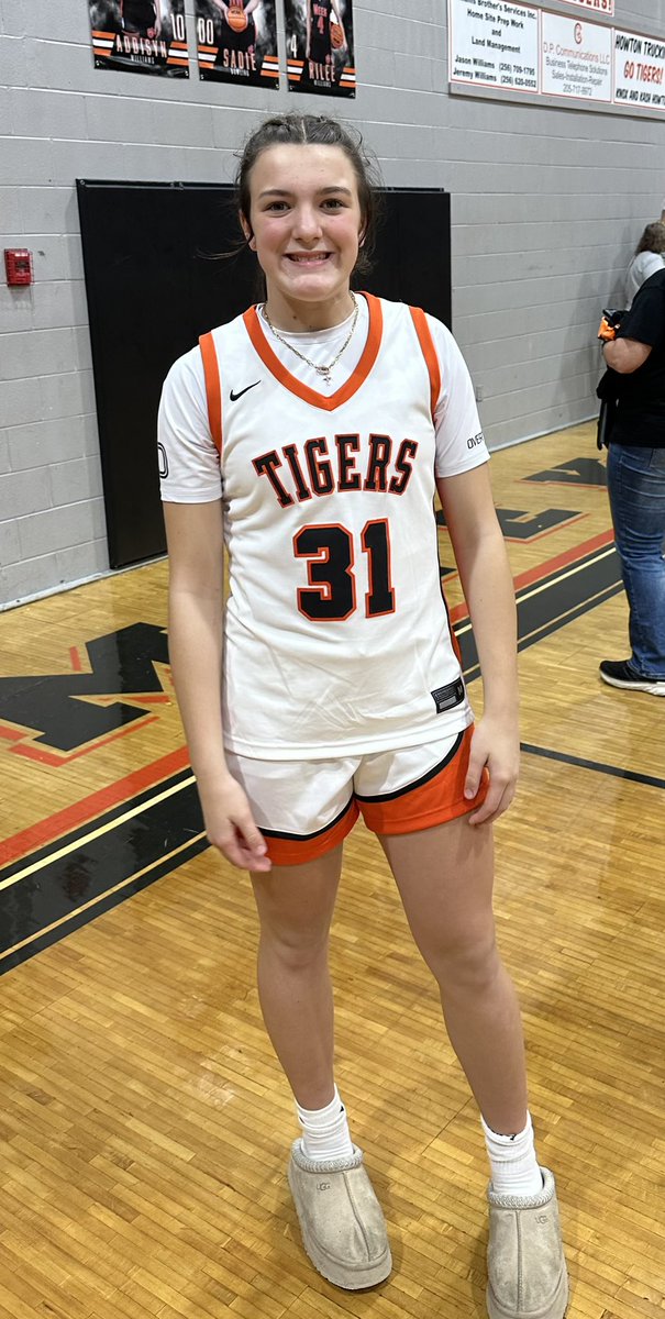 In Game 2 of her High School Varsity career, STARZ JR EYBL 2031 (7th GR) ZARAH HARDEN had 24 pts, 8 rebs &amp; 5 steals for 1A-Meek (AL) HS in a 47-24 WIN vs 1A-Lynn HS!  Congrats to <a href="/ZarahHarden31/">ZarahHarden31</a>! 👏 Go STARZ! ⭐️