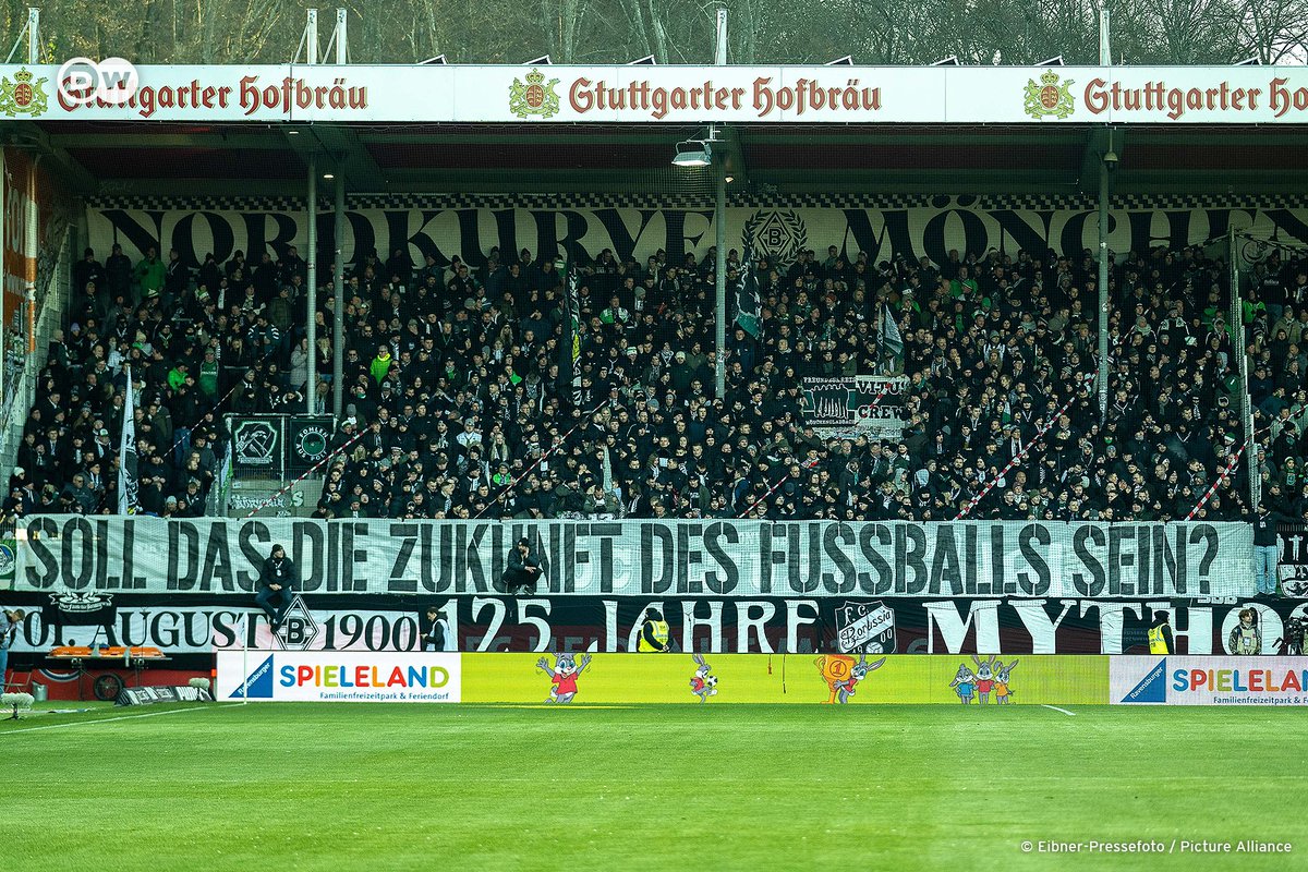 dw_sports's tweet photo. “Is this supposed to be the future of football?”

🤫 Fans across the Bundesliga remained silent for 12 minutes of the games to protest new security measures 🪧 

Proposals from Germany's federal interior ministers include:
🎫 personalised tickets
📹 increased surveillance
🚫 centralised stadium bans