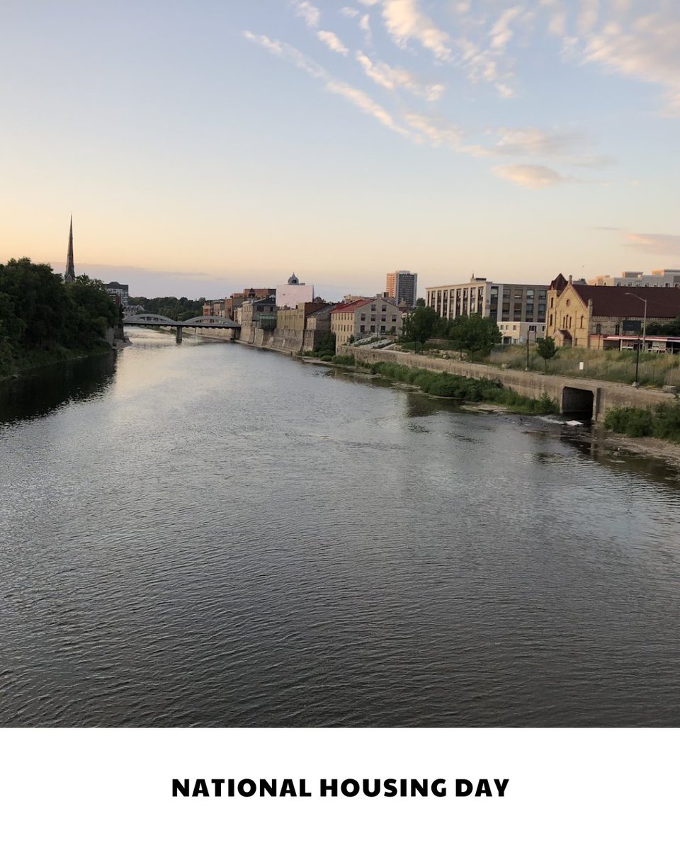 LangsCommunity's tweet image. National Housing Day in Canada is on November 22nd, a day dedicated to raising awareness about housing and homelessness issues. We are proud to offer primary care, outreach, and other services to those in our community.